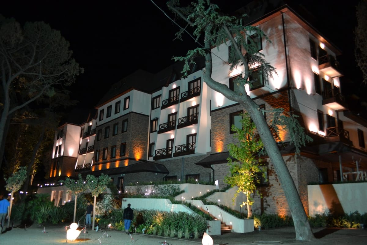 Excelsior Hotel Şemkir — proje görseli 5